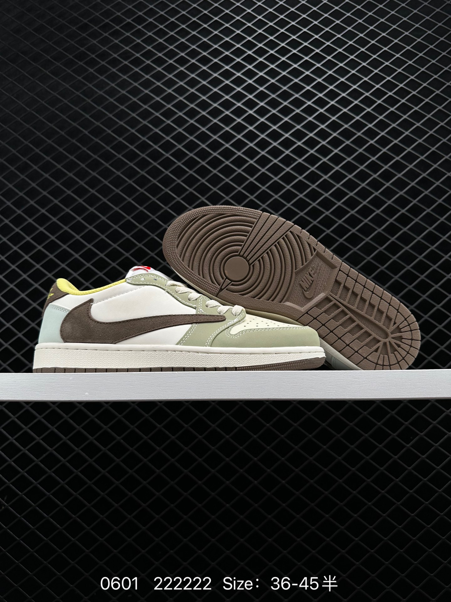 Travis Scott x Air Jordan 1 